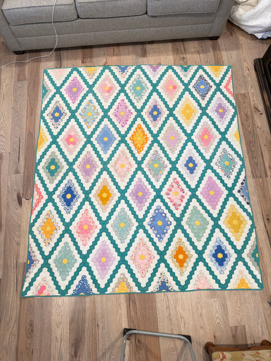 Vintage Floral Hexagon Quilt