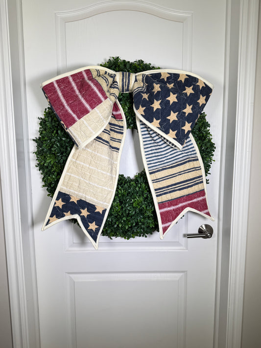 Old World American Floppy Quilt Bow