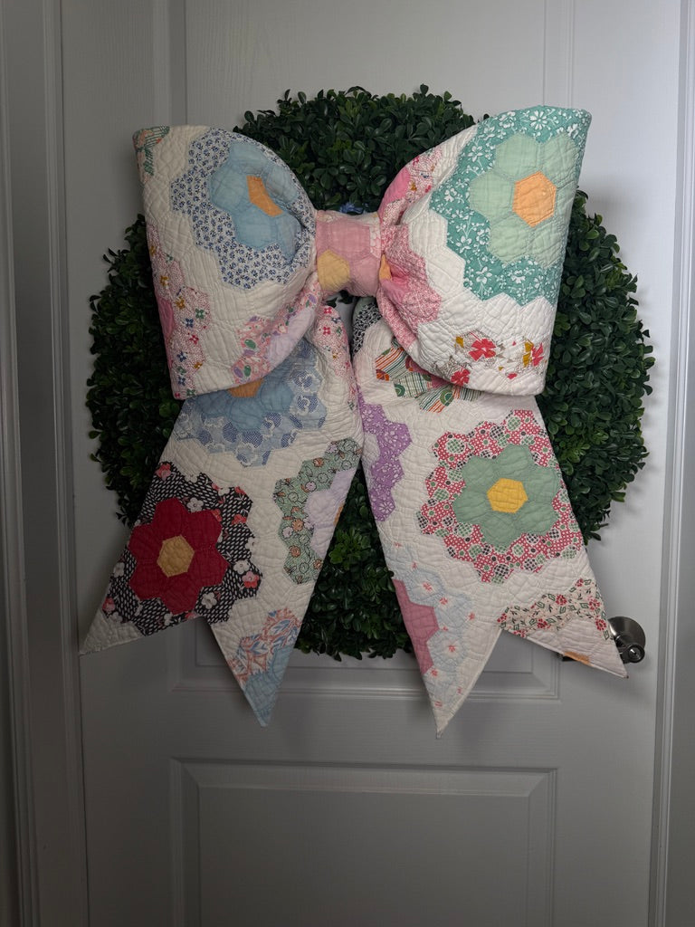 Vintage Grandmother’s Garden Structured Quilt Bow