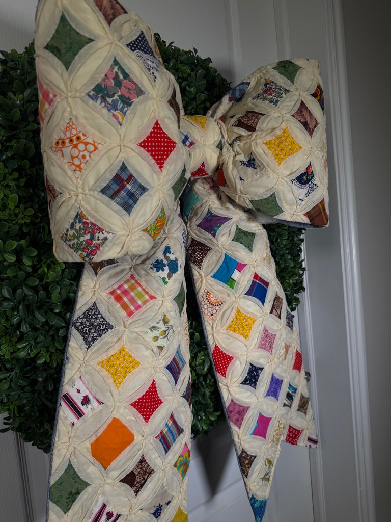 Vintage Cathedral Quilt Structured Bow