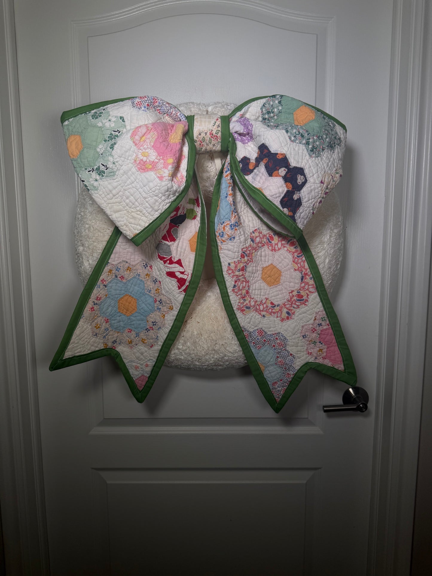 Vintage Grandmother’s Garden Floppy Quilt Bow