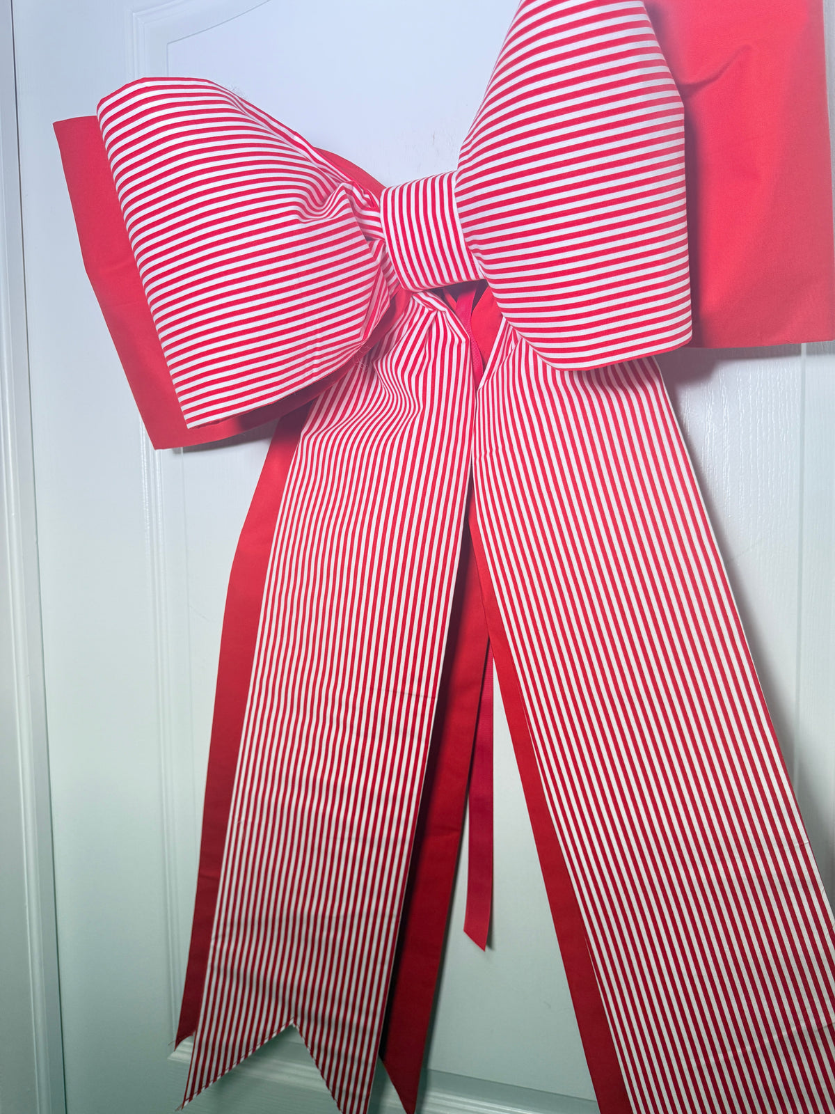 Candy Cane Classic – Double Christmas Bow | Oversized Red & White Cotton Fabric Bow