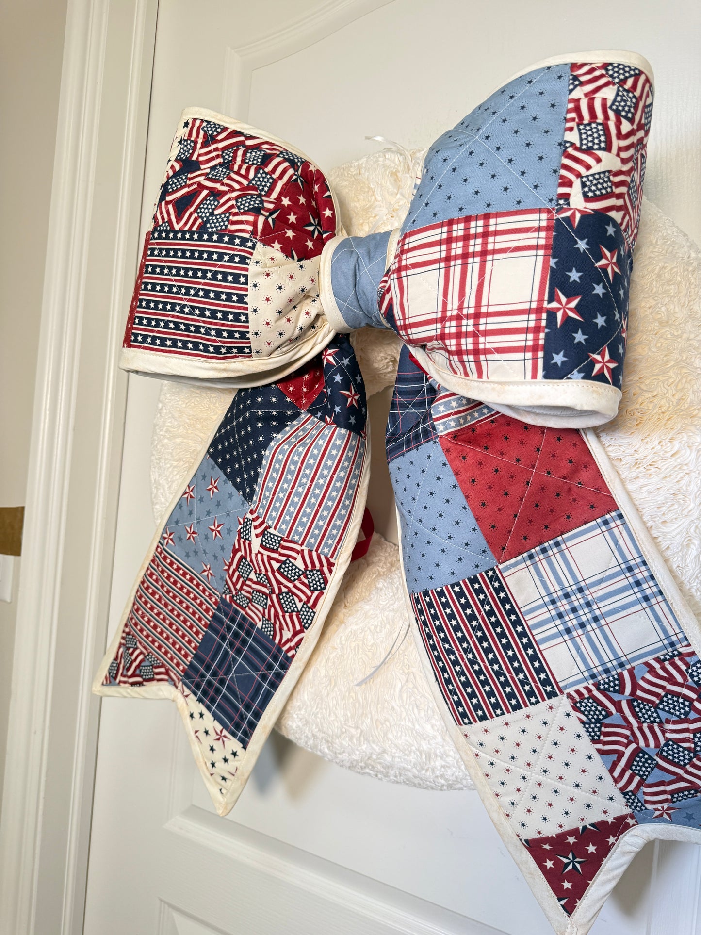 250 America Quilted Bow