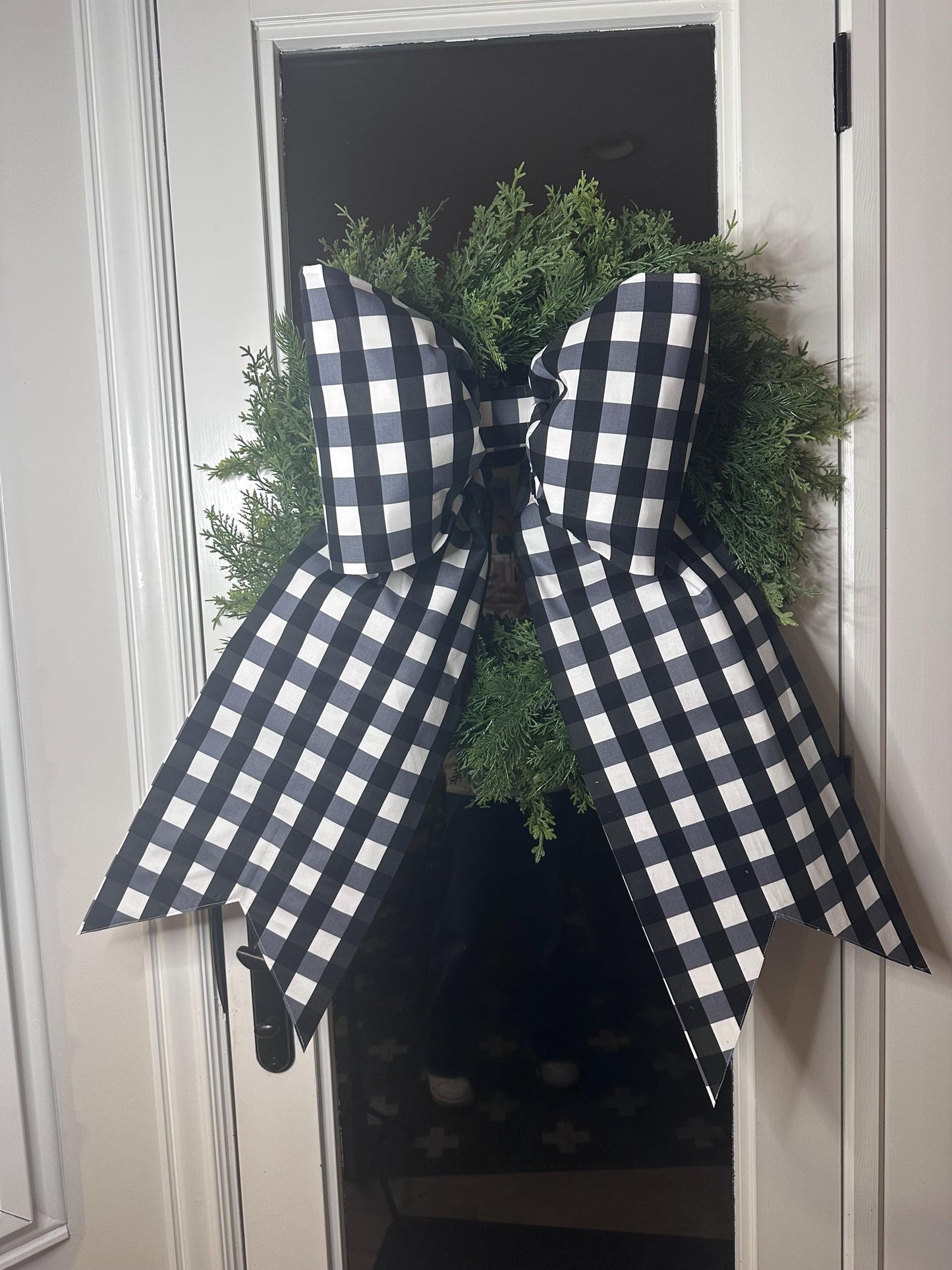 Black & White Windowpane Bow
