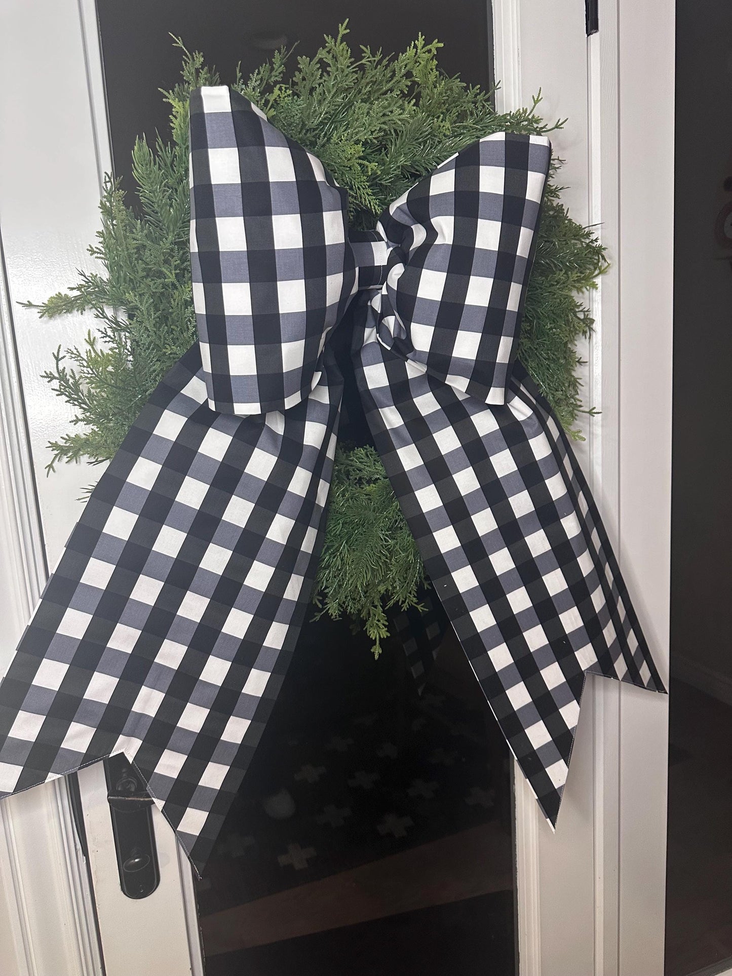 Black & White Windowpane Bow