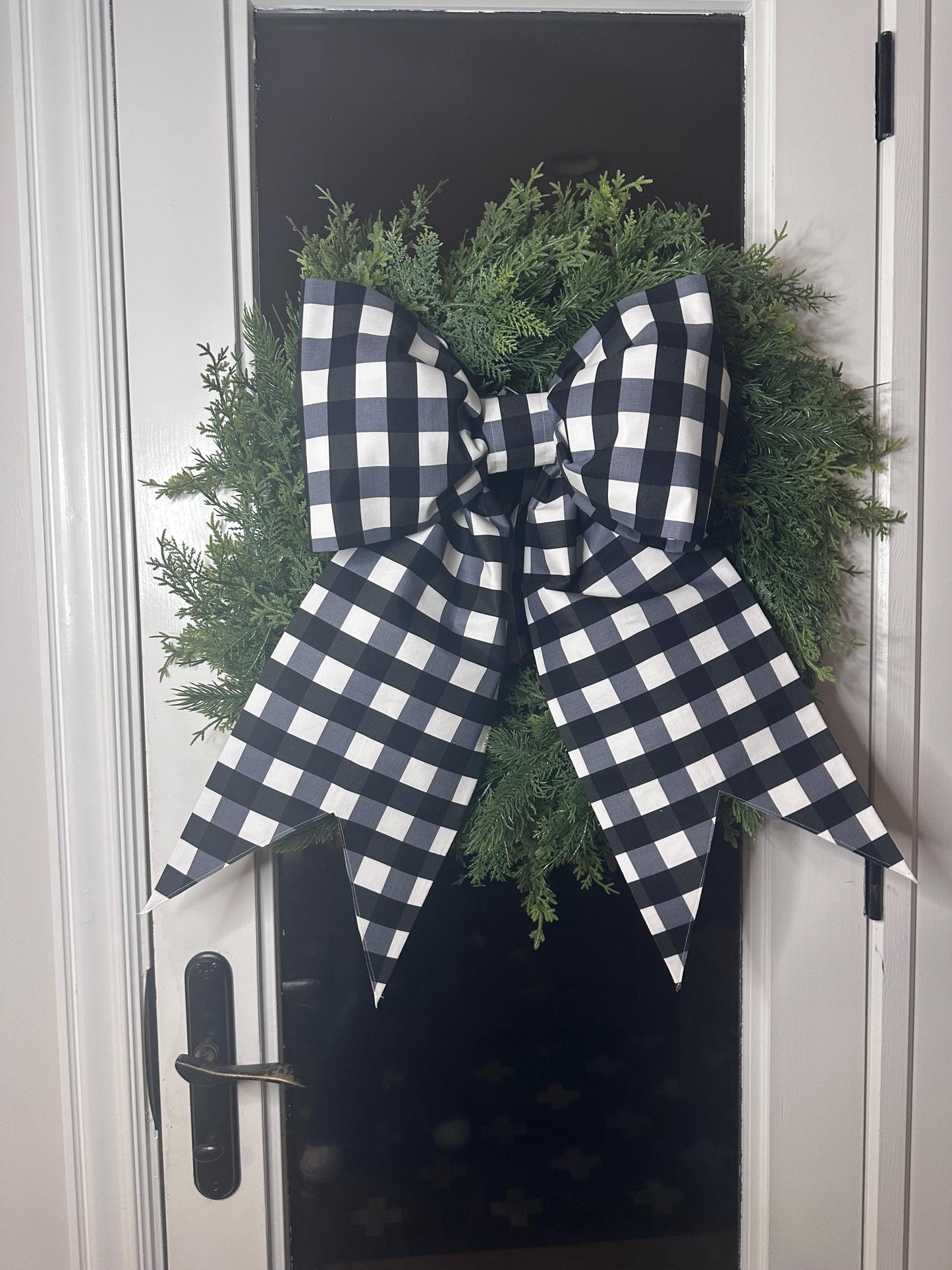Black & White Windowpane Bow