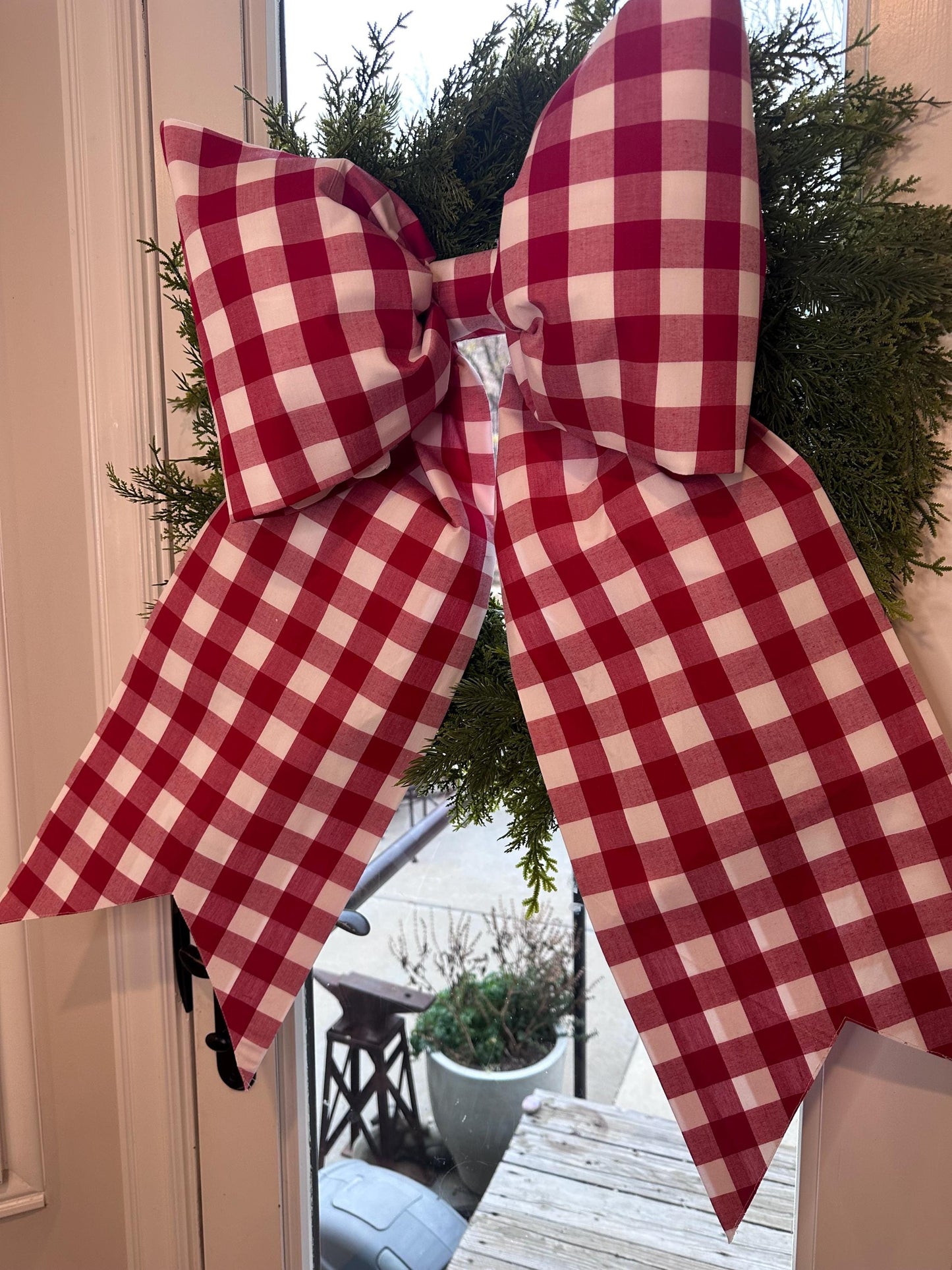 Red & White Buffalo Check Bow