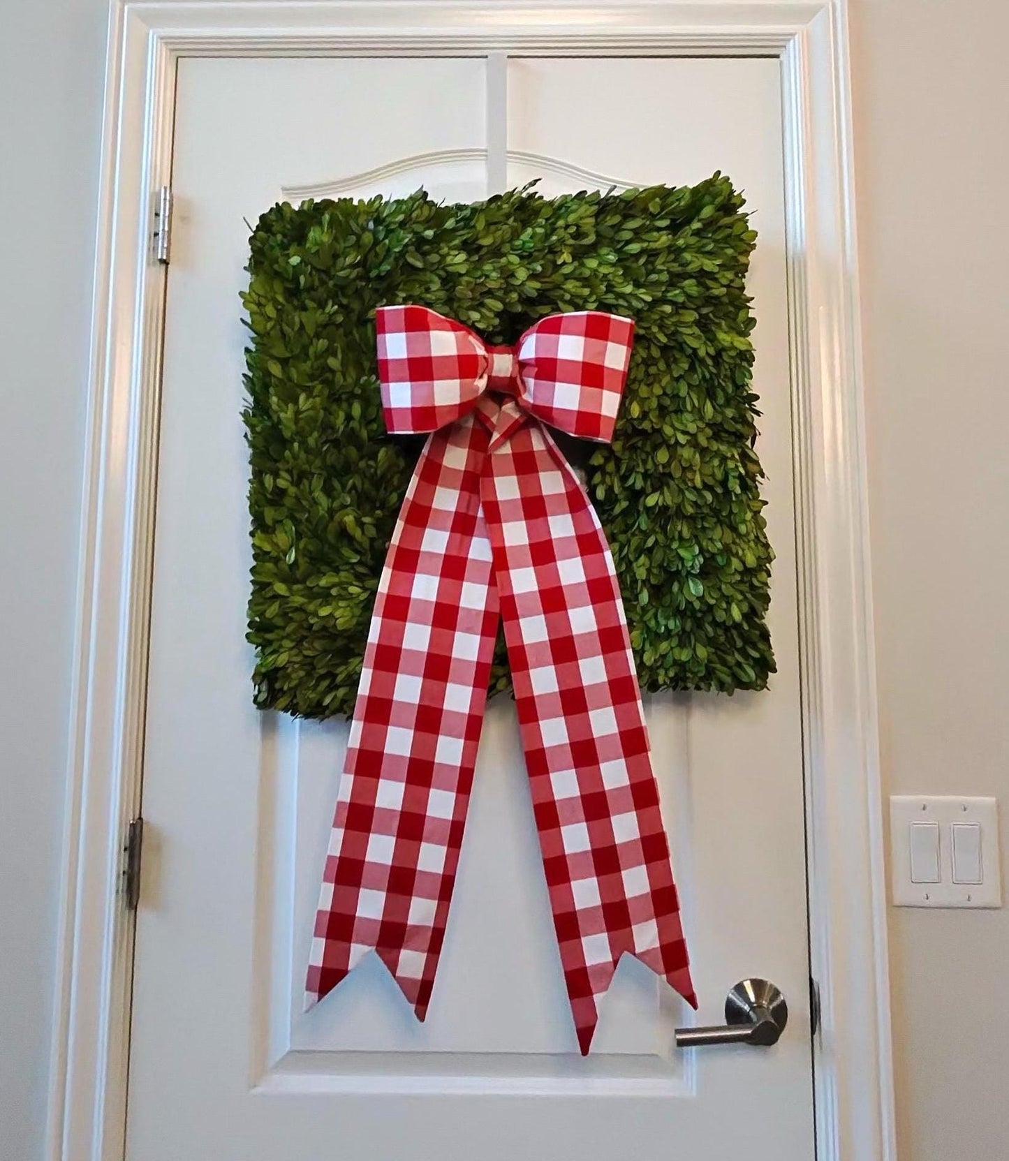 classic size bow in buffalo red check