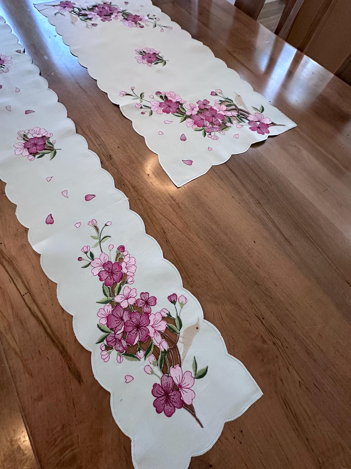 Cherry Blossom Runner & Bow Set