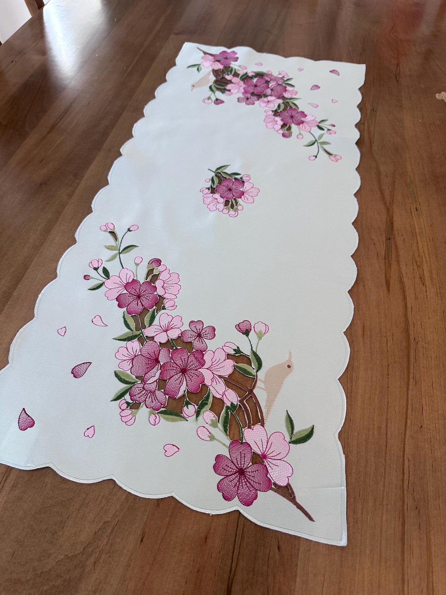 Cherry Blossom Runner & Bow Set