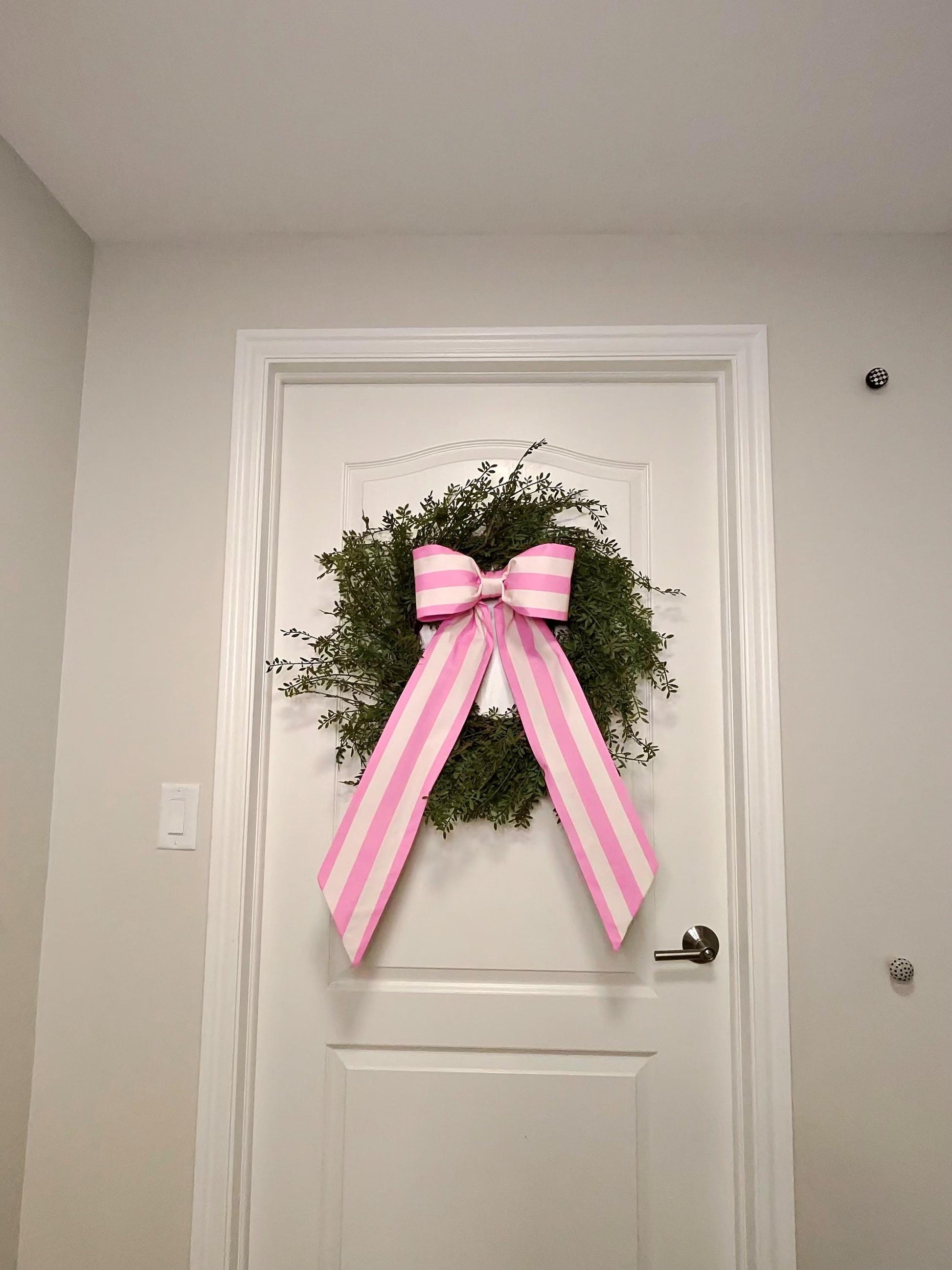 classic size bow in bold pink stripe