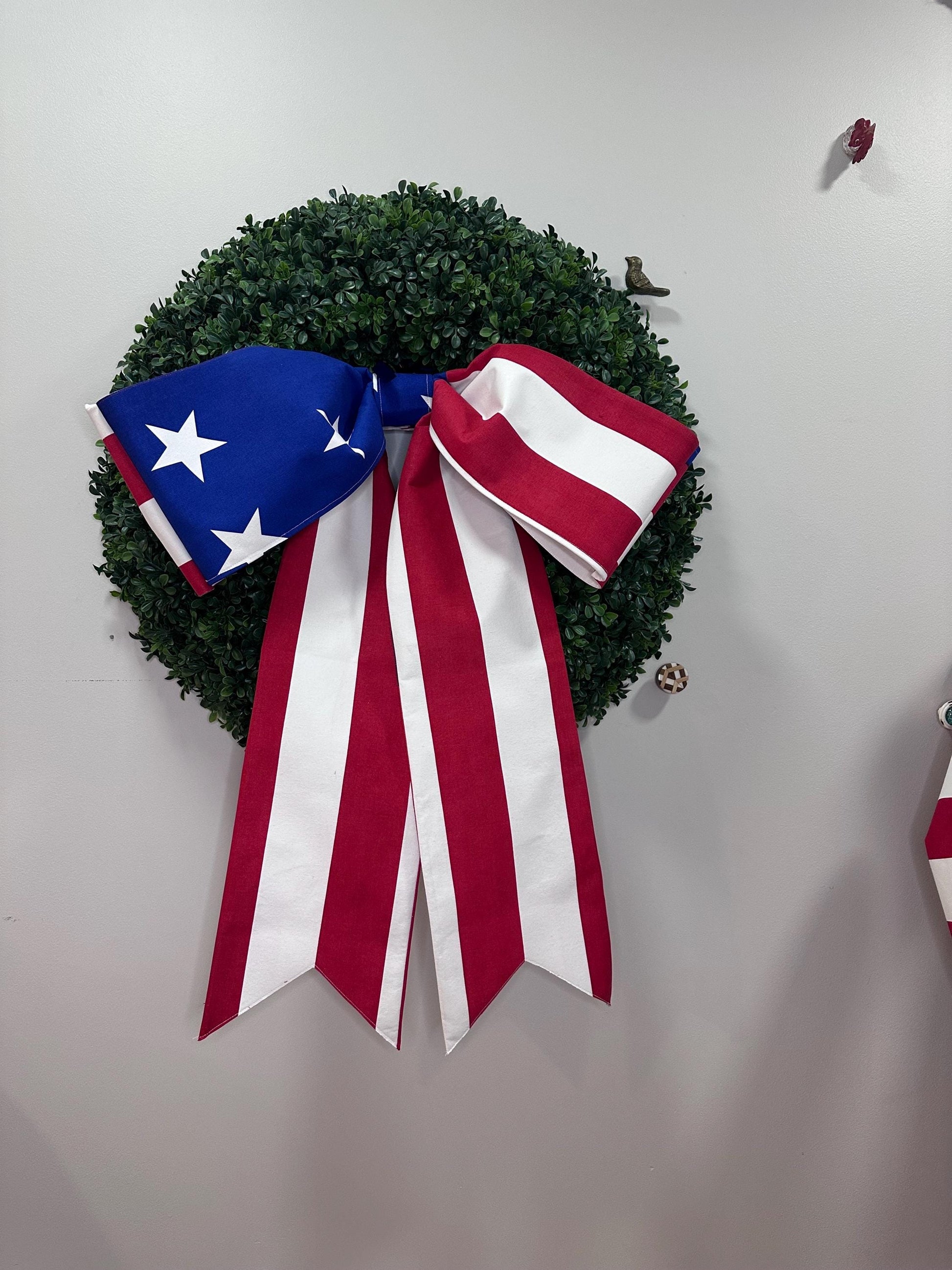 American grand size bow