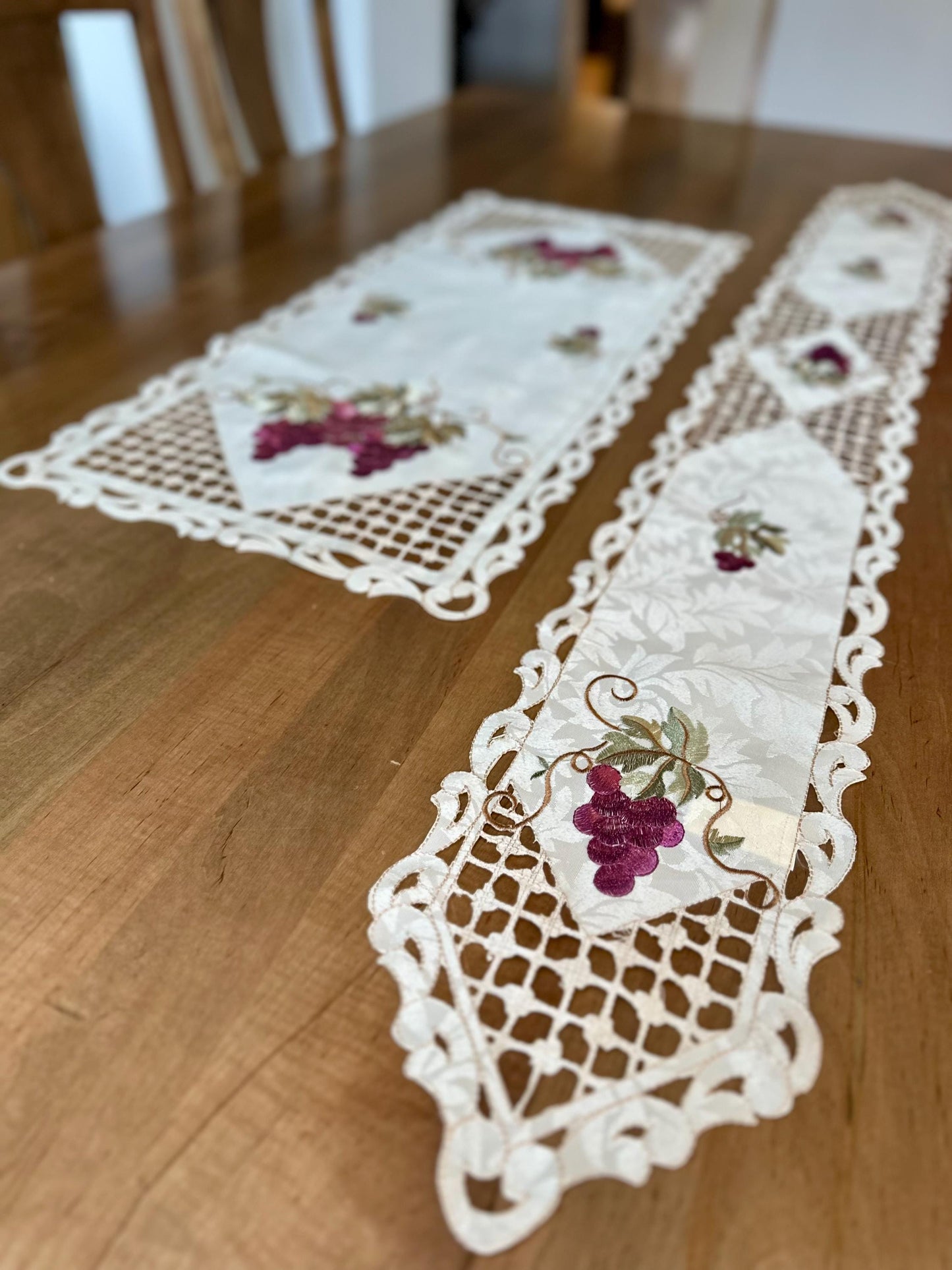 Grape Vine Table Runner