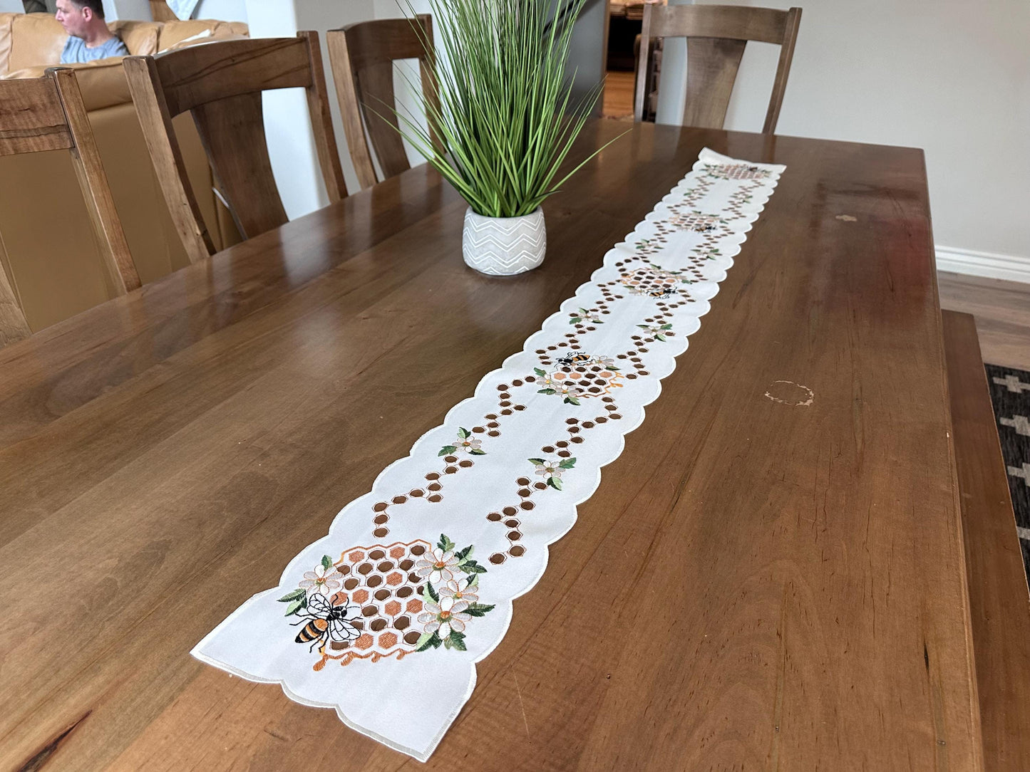 Honeybee Table Runner