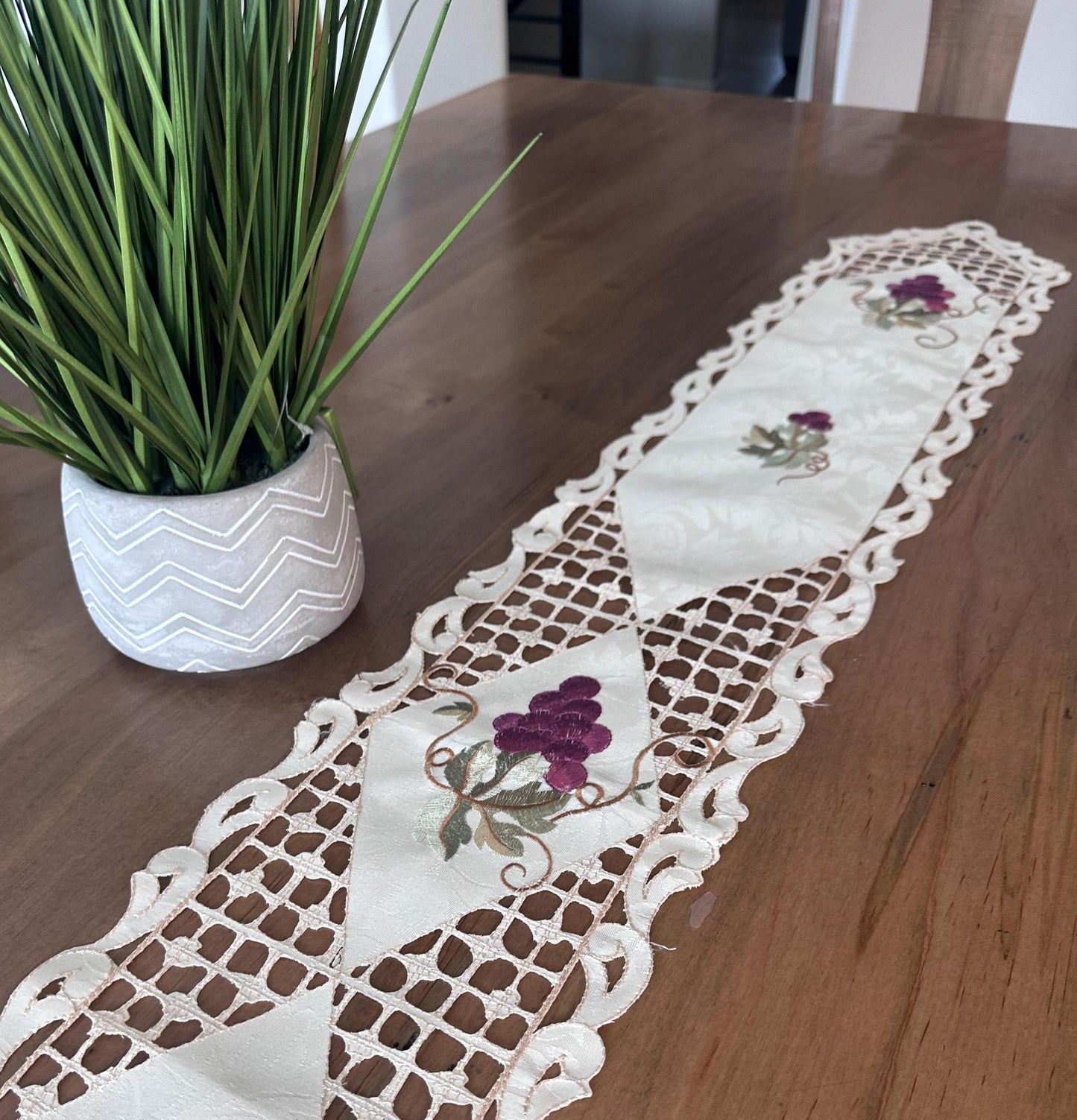 Grape Vine Table Runner
