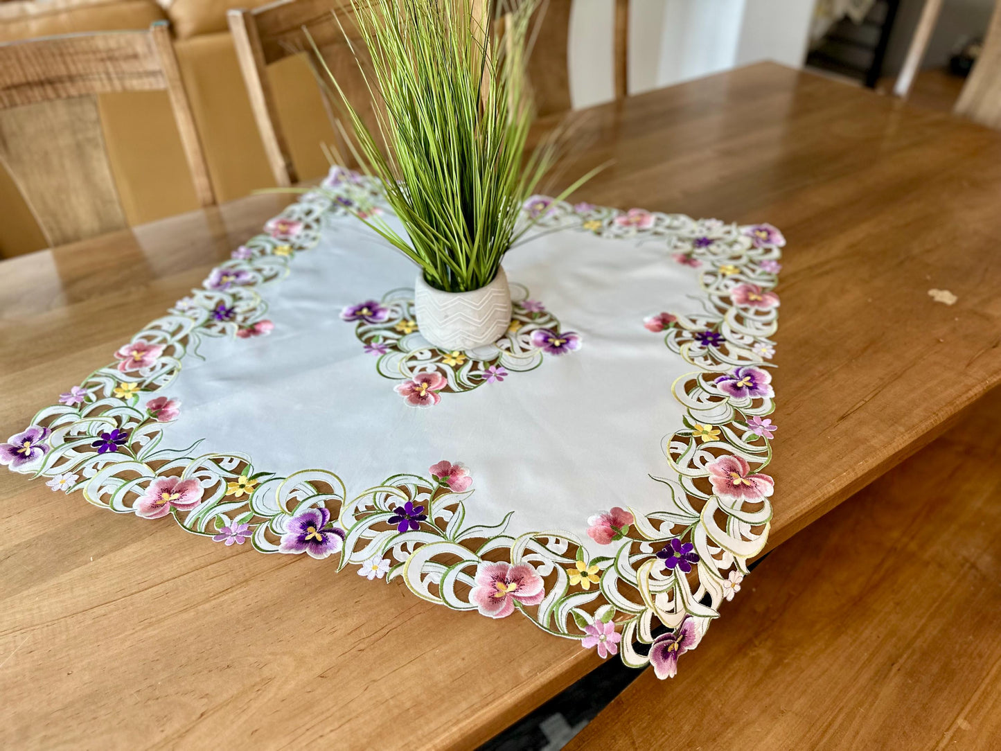 Pansy Patch Table Runner