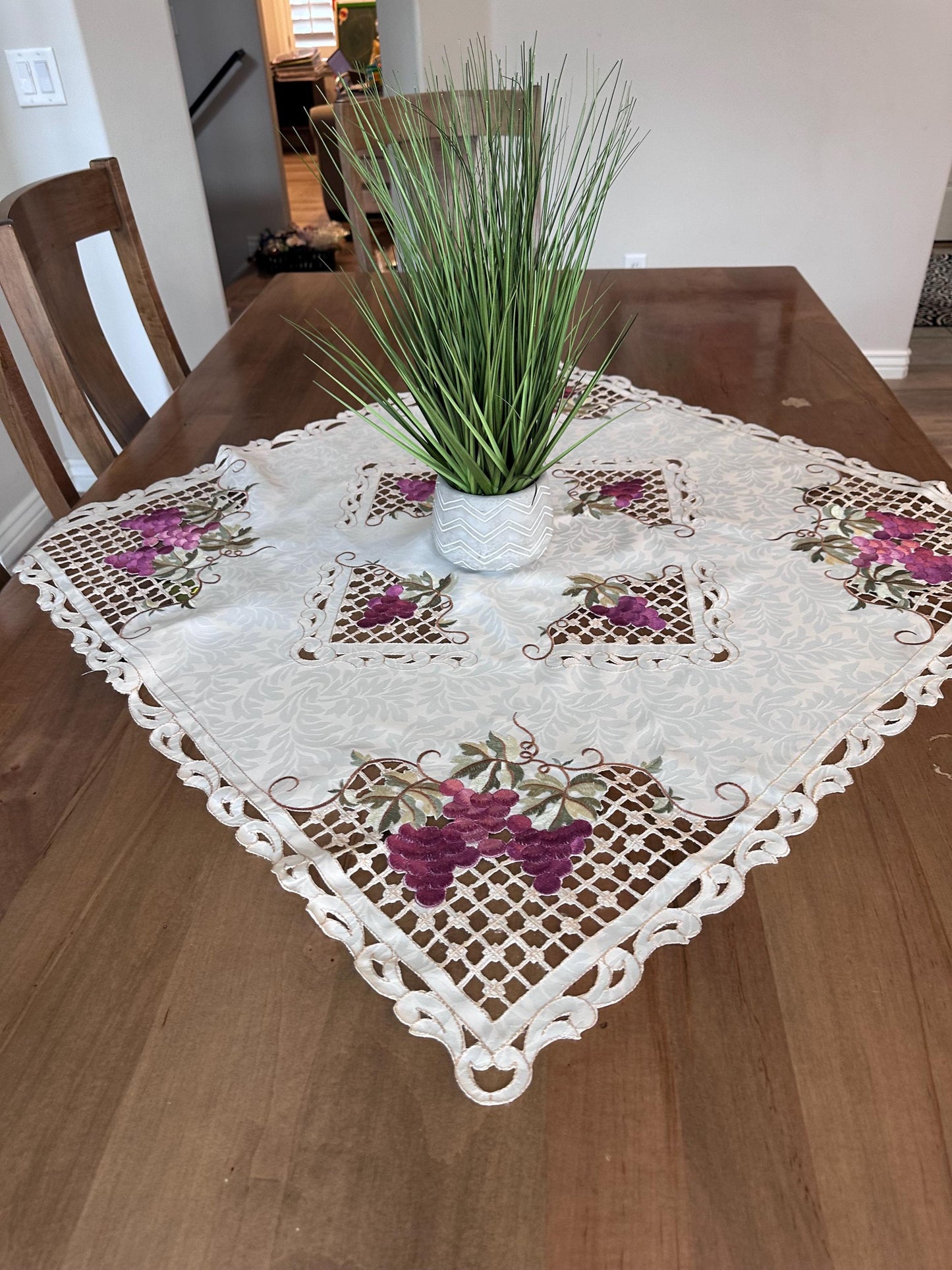 Grape Vine Table Runner