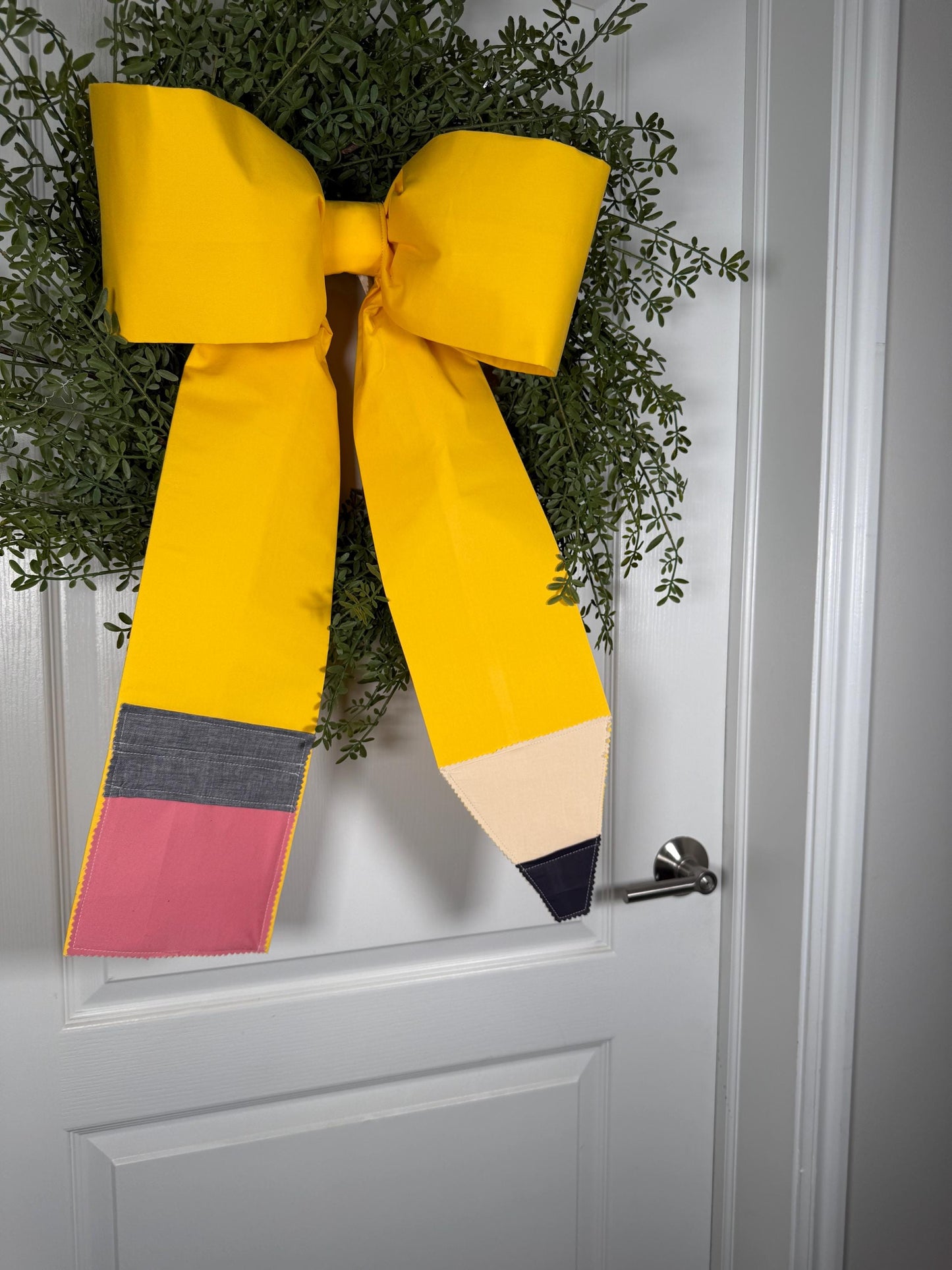 Giant Pencil Bow