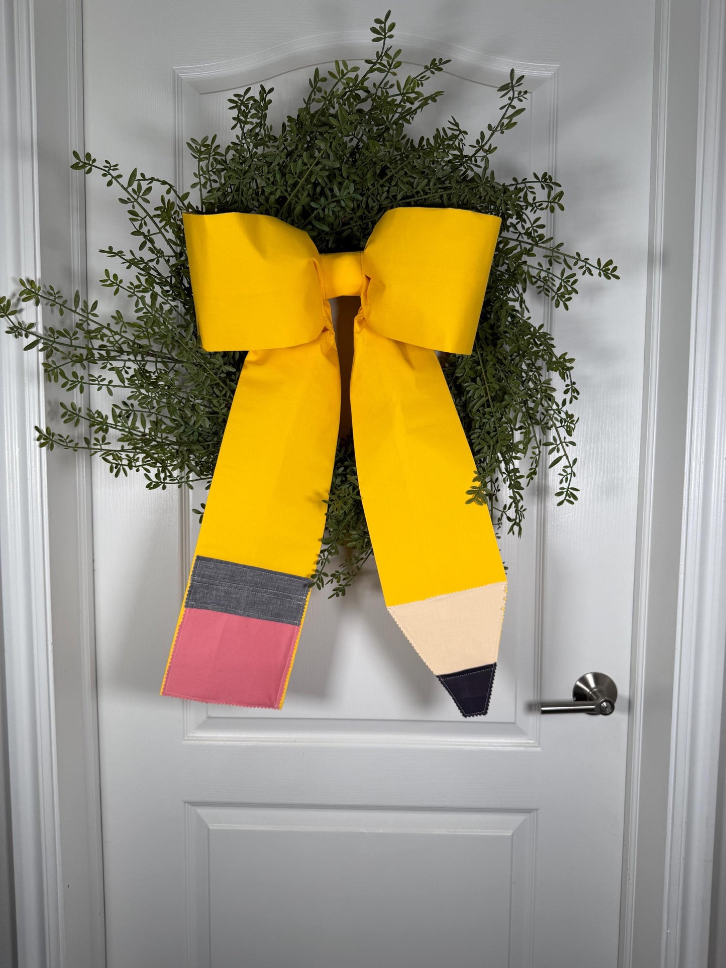 Giant Pencil Bow