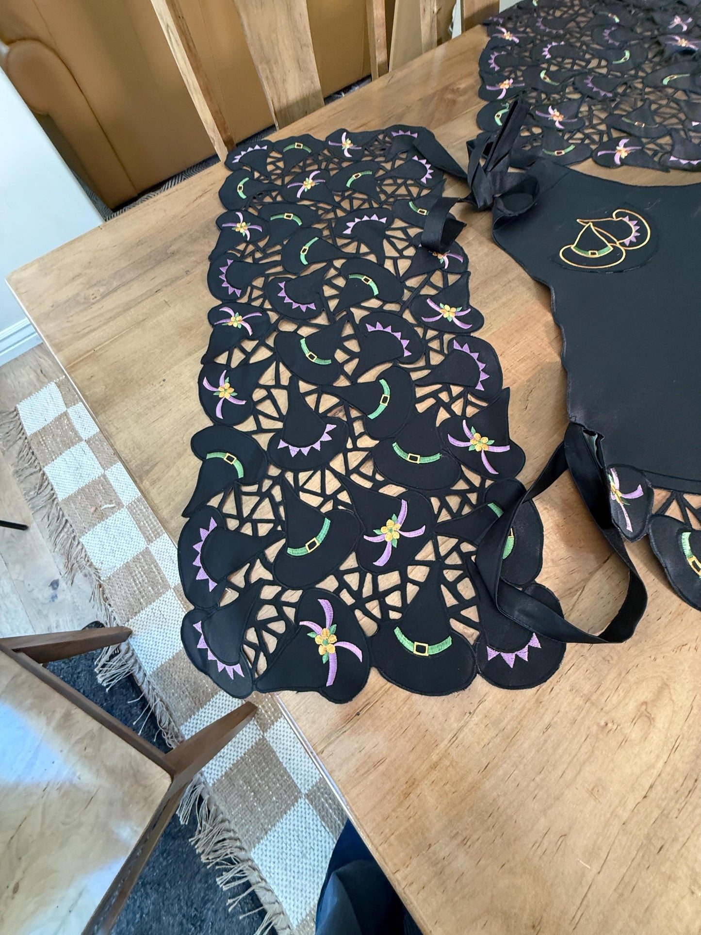 Witch Hat Embrodered Table Linens & Aprons – Halloween Embroidered
