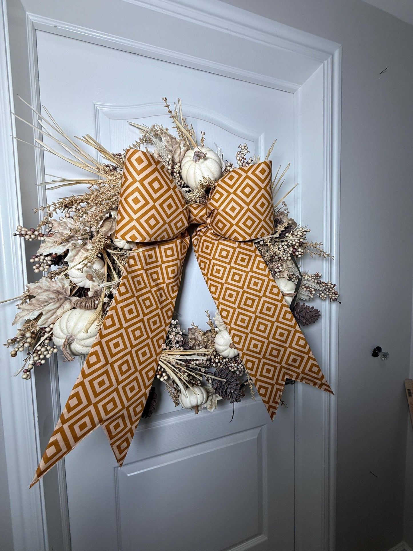 Caramel Geometric Bow – Long Grand Size Wreath Bow for Fall, Christmas & Beyond (20” x 26”) | Free Shipping