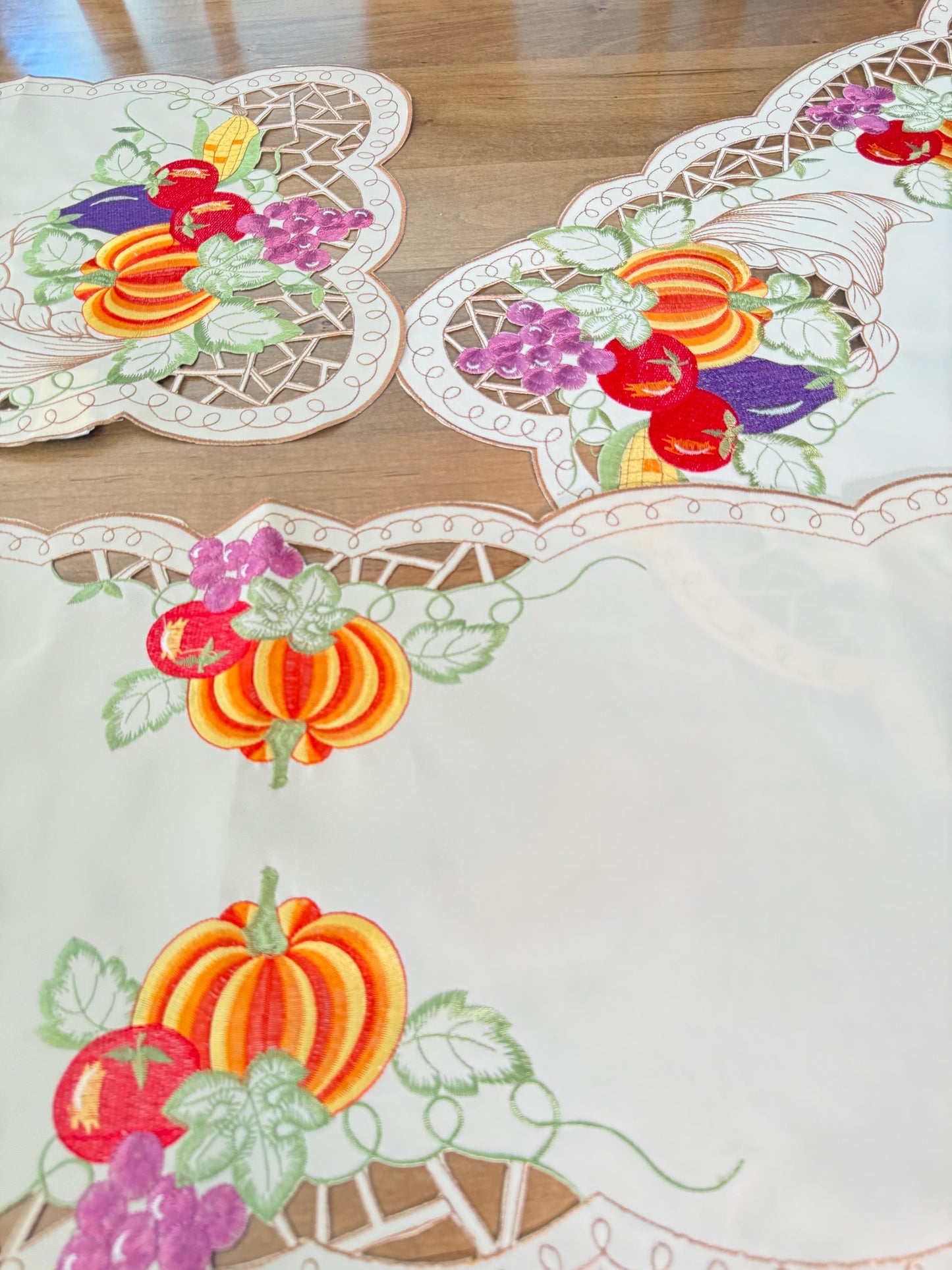 Fall Cornucopia Table Linens – Embroidered Autumn Harvest Runners & Toppers