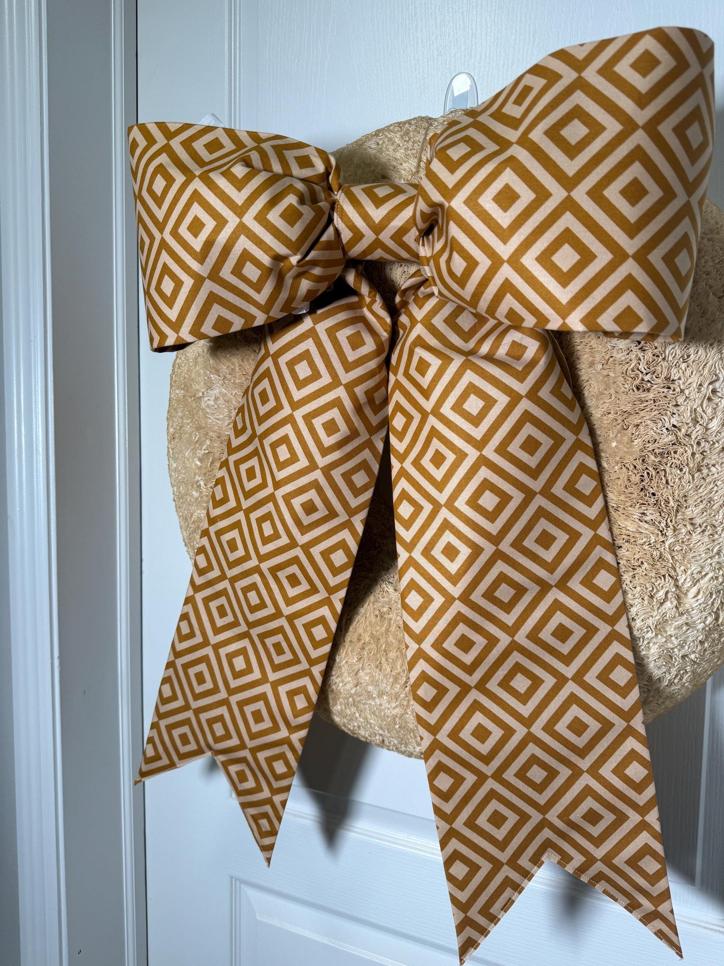 Caramel Geometric Bow – Long Grand Size Wreath Bow for Fall, Christmas & Beyond (20” x 26”) | Free Shipping