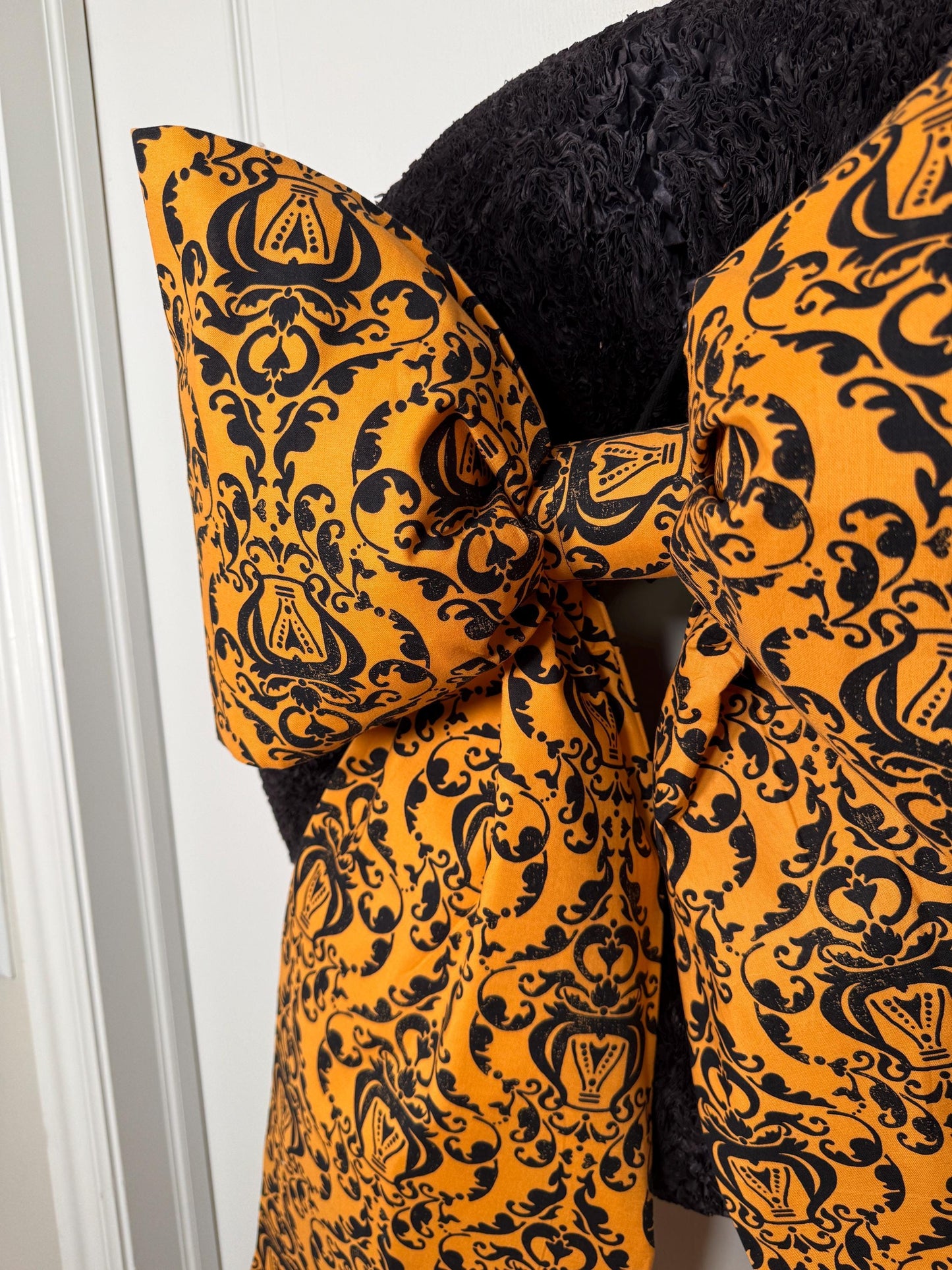 Halloween Damask Fabric Bow for wreaths,  Doors and Decor Halloween