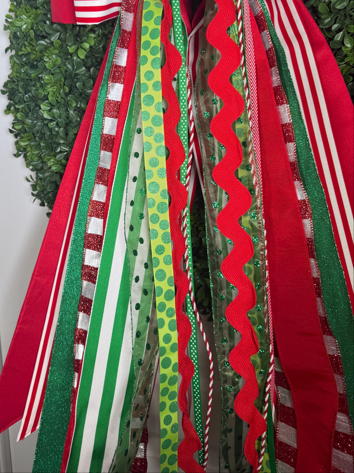 Red and white stripe Christmas Double bow with ribbons: Holiday Wreath and Tree Decor
